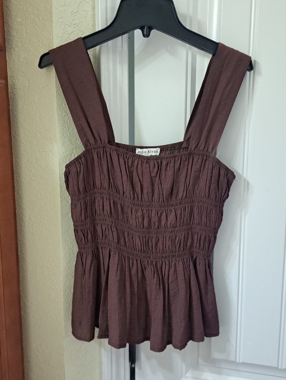 Moon River Brown Smocked Peplum Tank Top Size Medium